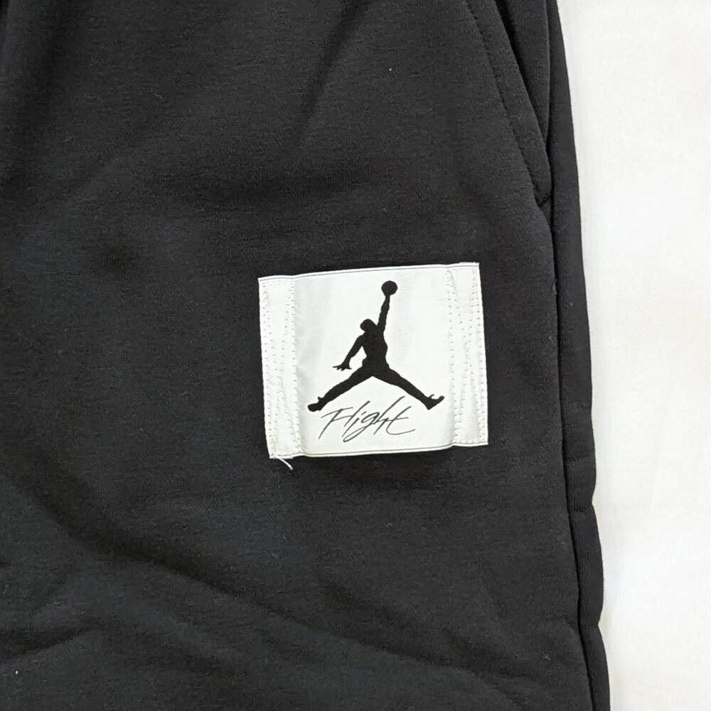 Nike Jordan Flight Fleece Sweatpants Black Sail Men’s L NWT DQ7469-010 Joggers - Picture 3 of 7